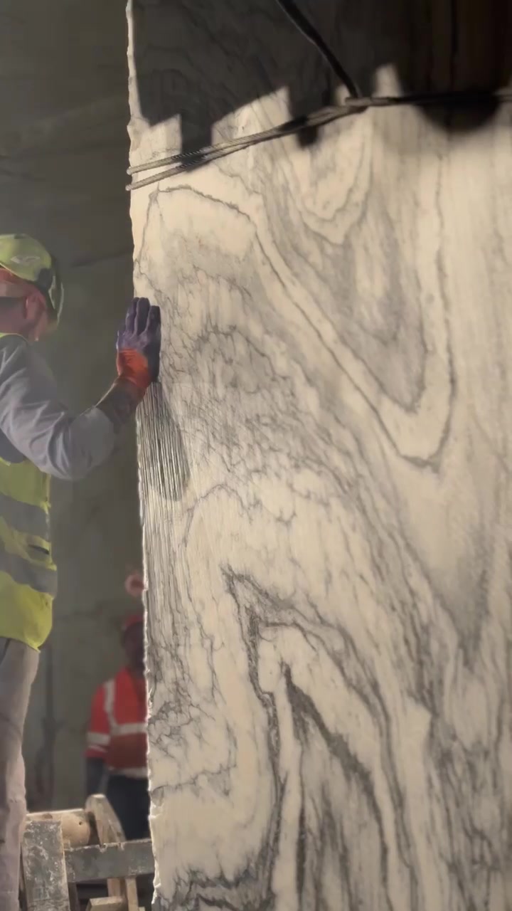 Video WhatsApp 2025-09-23 ore 17.09.28_ed47a021.mp4